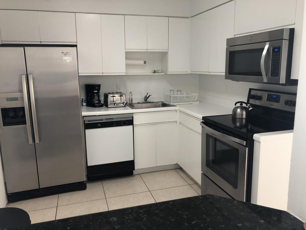 Apartment At The Beach North Bay Village Extérieur photo