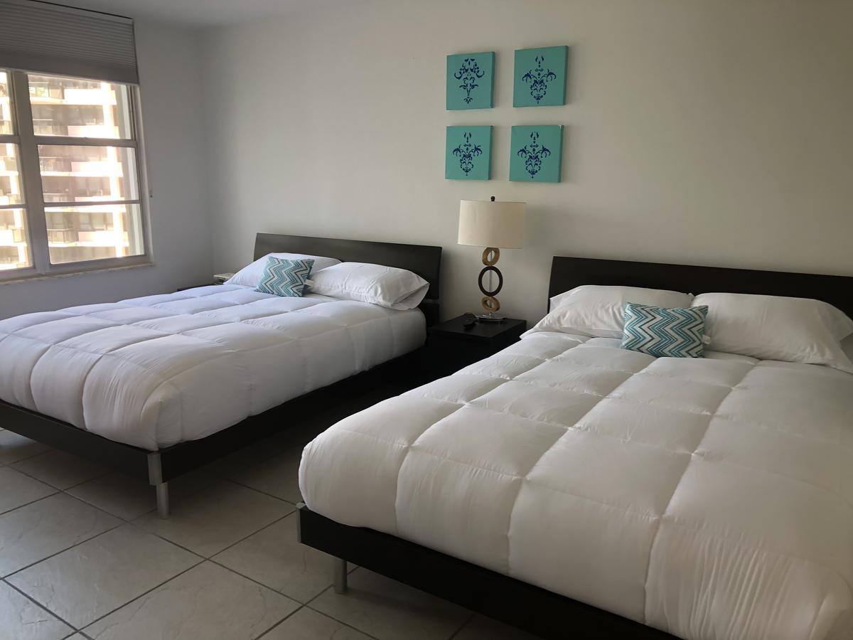 Apartment At The Beach North Bay Village Extérieur photo
