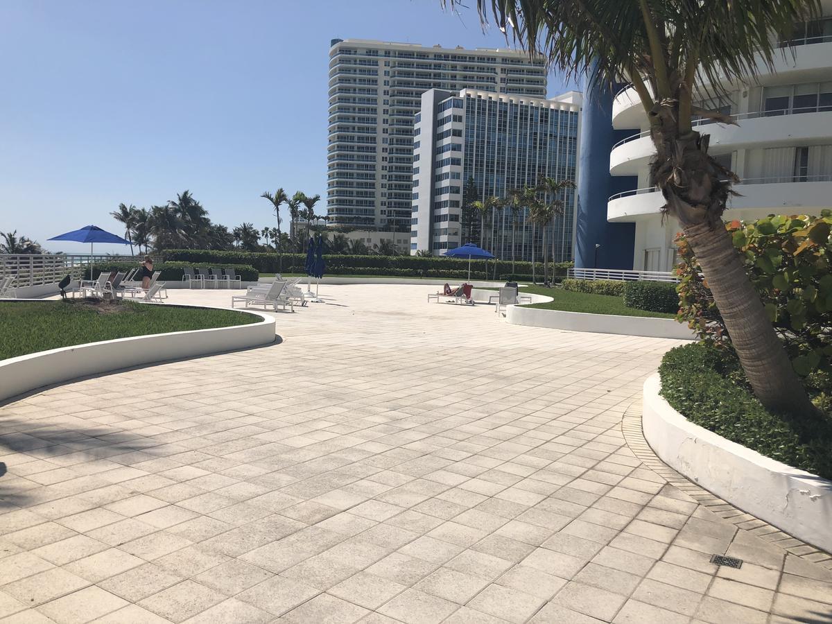 Apartment At The Beach North Bay Village Extérieur photo